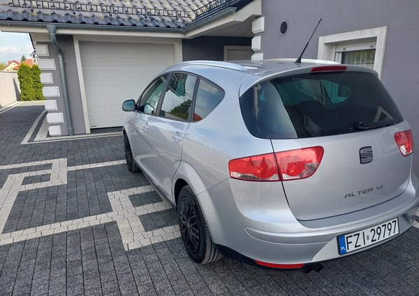 Seat Altea XL cena 29900 przebieg: 82300, rok produkcji 2011 z Kożuchów małe 56
